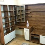 کمد دیواری رنگ قهوه ای و سفید
