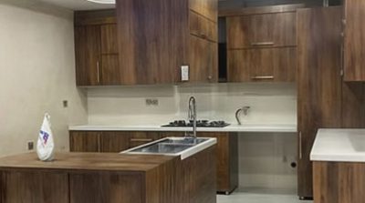 کابینت ام دی اف (ملامینه) رنگ قهوه ای با جزیره